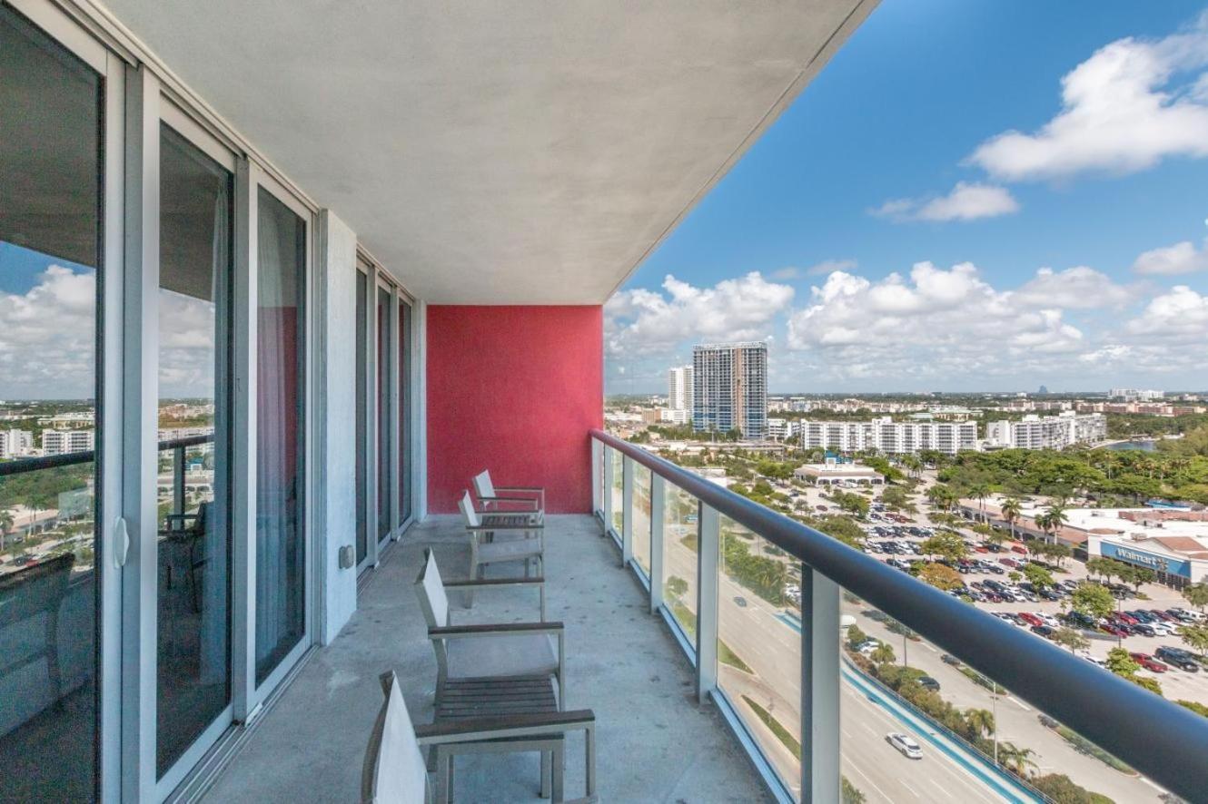 Modern One Bedroom Rental At Beach Walk Resort Miami 18Th Floor Халландейл-Бич Экстерьер фото