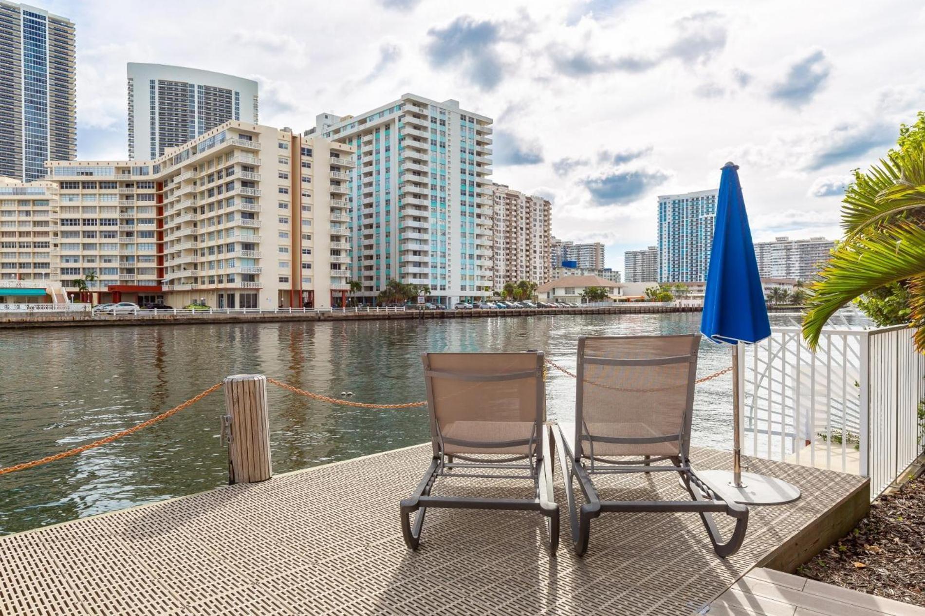 Modern One Bedroom Rental At Beach Walk Resort Miami 18Th Floor Халландейл-Бич Экстерьер фото